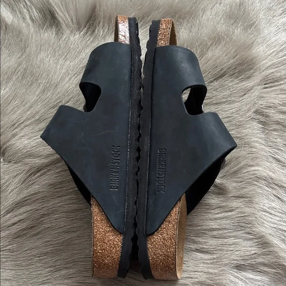 NEW Birkenstock Arizona black oiled leather sandals soft footbed 38 narrow - Picture 4 of 7